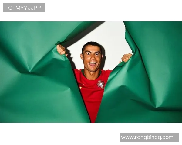 足球巨星KT带领球队冲击世界之巅 展现超凡技艺与领袖风采